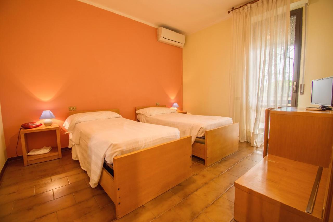 מאג'ונה Hotel Cantalodole מראה חיצוני תמונה