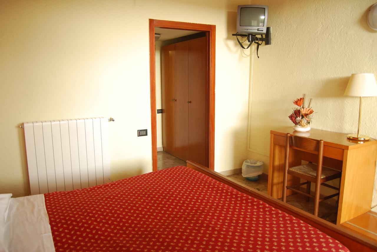 מאג'ונה Hotel Cantalodole מראה חיצוני תמונה